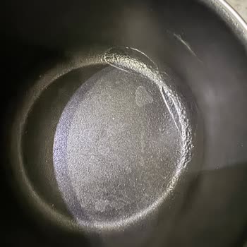 Titanyum Emaye Tencereler Bir Yıldan Kısa Sürede Kullanılamaz Hale Geldi, Çözüm Sunulmuyor