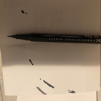 Aynı Eyeliner İki Kez Hayal Kırıklığı Yarattı: İade Talebim Var