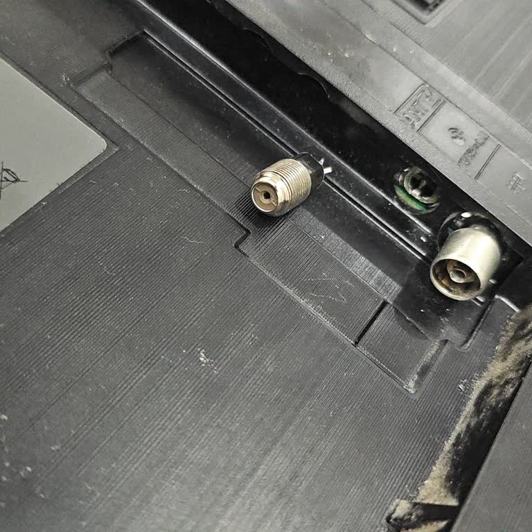 Panel Değişimi Sonrası Uydu Girişi Sorunu Ve Servis İlgisizliği