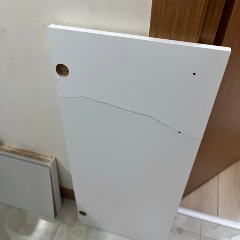 Kırık Dolap Teslimatı Sonrası Trendyoldan İki Aydır Çözüm Alamadım