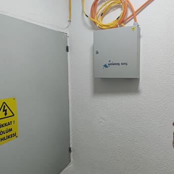 Yeni Apartmanda Fiber İnternet Altyapısı Bekleyişi Ve Bilgi Güvenliği Endişesi
