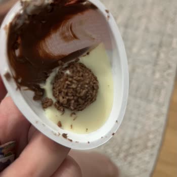 Kinder Joy Ürününden Çıkan Saç Nedeniyle Yaşadığım Hayal Kırıklığı