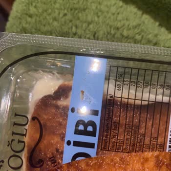 Paketli Tatlının İçinden Cam Çıkması Hayati Tehlike Yarattı