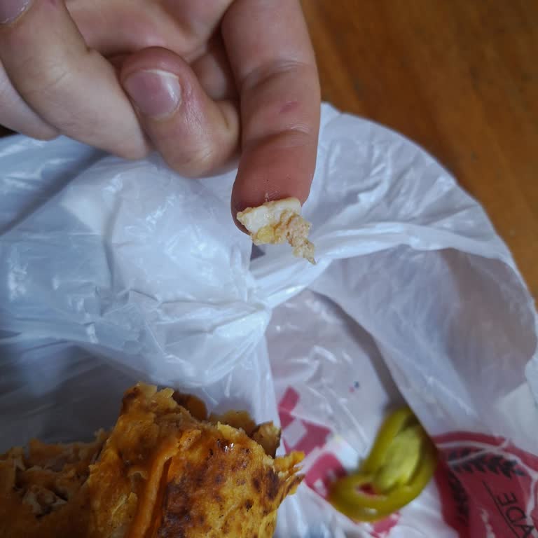 Bozuk Ve Sağlıksız Ürün Sonrası İlgisiz Müşteri Hizmetleri Mağduriyeti