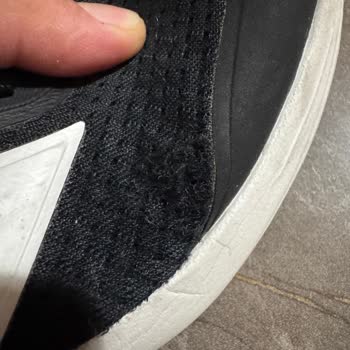 Kısa Sürede Deforme Olan Adidas Ayakkabı İçin Değişim Talebi