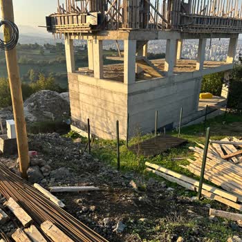 Elektrik Bağlantısı Gecikmesi Hayatımı Olumsuz Etkiledi