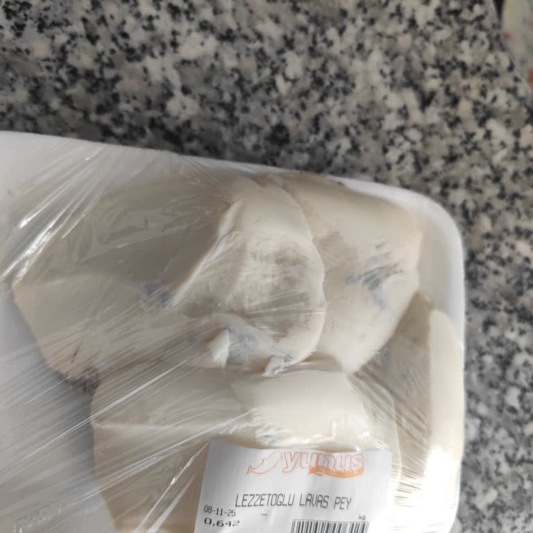 Yunus Marketten Alınan Peynir İki Günde Küflendi Sağlık Ve Maddi Mağduriyet Yaşadım!