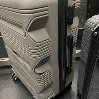 Valizim Uçuş Sonrası Kırıldı, Mağduriyetimin Giderilmesini İstiyorum