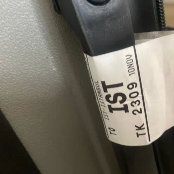 Valizim Uçuş Sonrası Kırıldı, Mağduriyetimin Giderilmesini İstiyorum