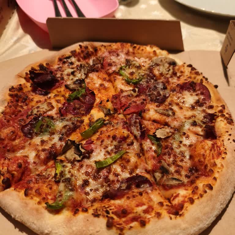 Dominos Siparişimde Kalite Ve Lezzet Tam Bir Hayal Kırıklığıydı