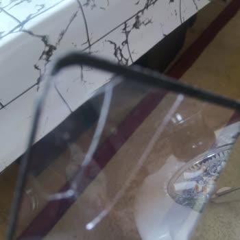 Reeder Telefon Değişiminde Kırılmaz Camım Kırıldı, Çözüm Sunulmadı