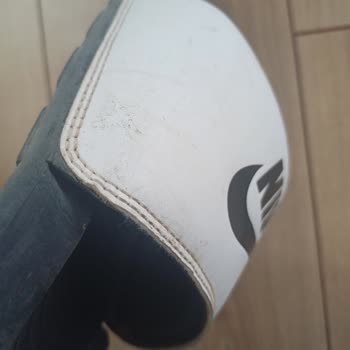 Aldığım Nike Terlik 10 Günde Yırtıldı, İade Talebim Reddedildi