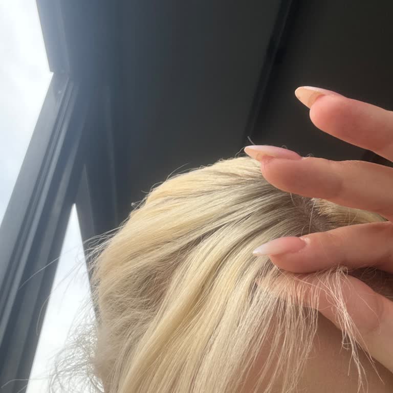 Loading Professional Açıcı Saçlarımı Yaktı!