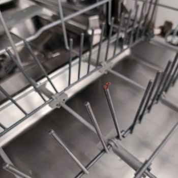 Beko BM 4014 Bulaşık Makinesinde Kısa Sürede Paslanma Sorunu Ve Ücretsiz Parça Değişim Talebi