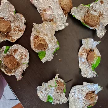 Son Kullanma Tarihi Geçmemiş Çikolata Bozuk Çıktı Küf Ve Benekler Vardı