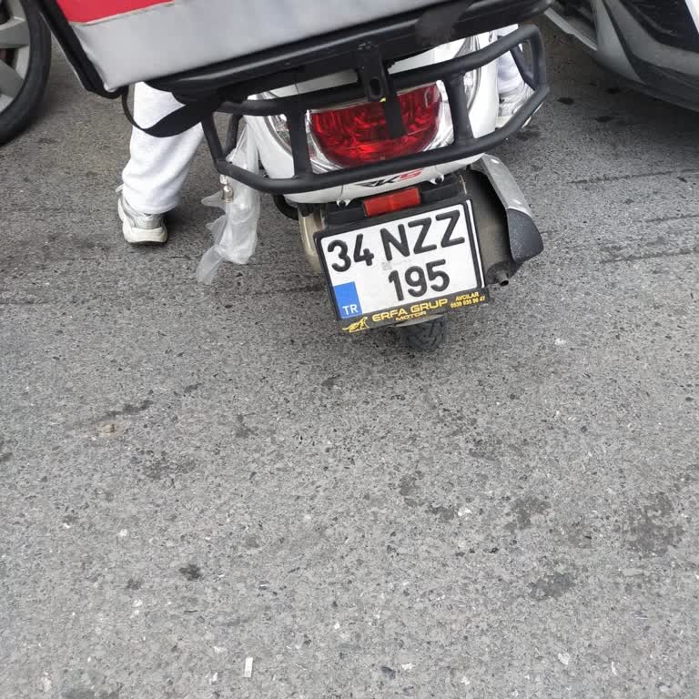 Yemeksepeti Kuryesinin Çarpması Sonrası İlgisizlik Ve Mağduriyet