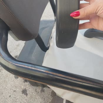 Hatalı Tente Montajı Nedeniyle Motosikletimde Güvenlik Ve Hasar Problemi Yaşıyorum