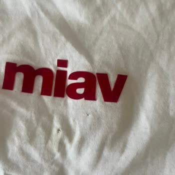 Kısa Sürede Deforme Olan Tişört İçin Değişim Talebi Ve Müşteri Hizmetlerinden Yanıtsızlık