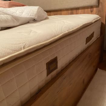 Kısa Sürede Çöken Yatak Ve İlgisiz Müşteri Hizmetleri Mağduriyeti