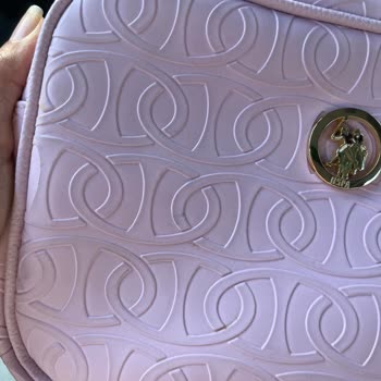 Renk Solması Yaşanan Çantada Uzun İnceleme Ve Yetersiz Bilgilendirme