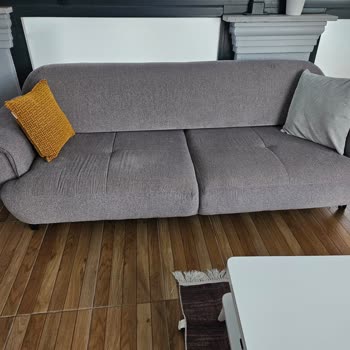 Sıfır Diye Aldığım Koltuk Takımı Teşhir Ürün Çıktı, Mağduriyetim Giderilmiyor