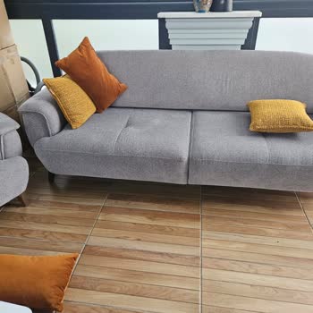 Sıfır Diye Aldığım Koltuk Takımı Teşhir Ürün Çıktı, Mağduriyetim Giderilmiyor