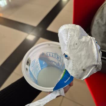Son Kullanma Tarihi Geçmiş Ayran Satışı Ve Yetersiz Ürün Kontrolü Endişesi