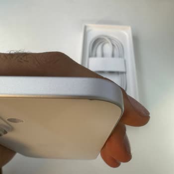 Kutusundan Hatalı Çıkan İphone İçin Çözüm Sunulmuyor