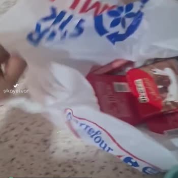 Nestle Bozuk Ve İçi Boş Çikolata Satıyor