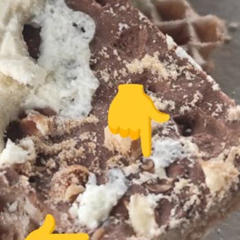 Aldığım Gofretin İçinden Kurt Çıktı