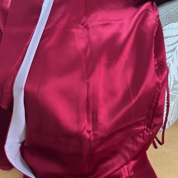 Care You Hatalı Dikilen Sabahlık