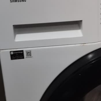 Samsung Çamaşır Makinesinde Boya Atması Ve Paslanma Garanti Kapsamına Alınmadı