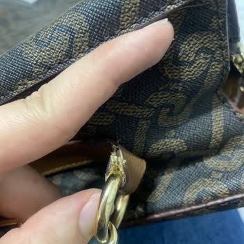 Kısa Sürede Deforme Olan Çantam Tamir Sonrası Da Sorunlu Teslim Edildi