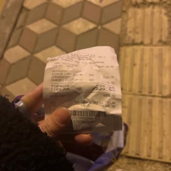 Gratis Mağazasında Yanlış Etiket Mağduriyeti