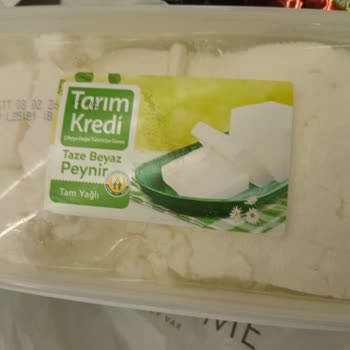 Tarım Kredi Şubesinden Aldığım Peynirde Margarin Tadı Ve İlgisiz Mağaza Çalışanları