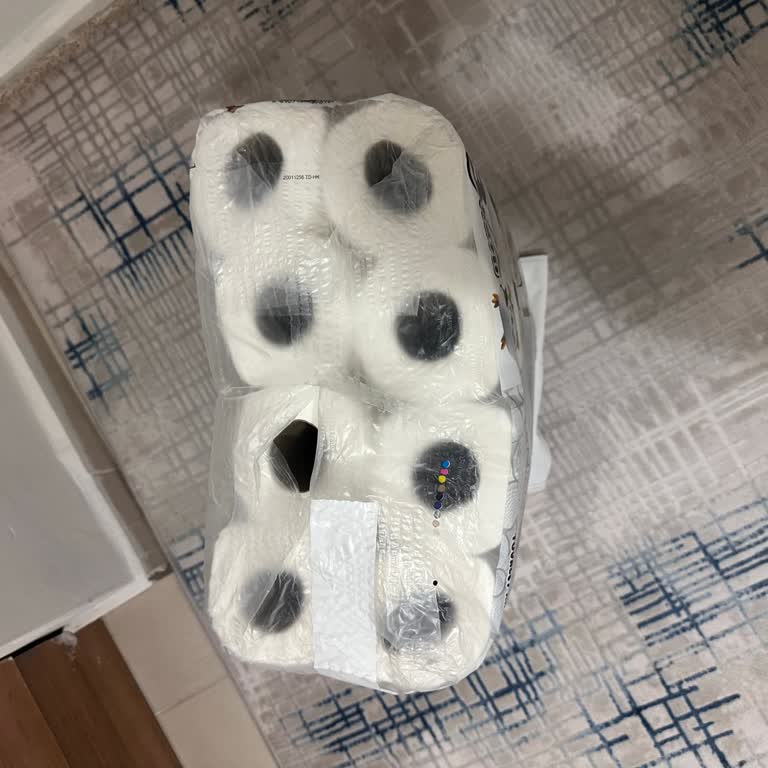 Açık Ve Kirli Tuvalet Kağıdı Gönderildi İnsan Sağlığı Riske Atıldı