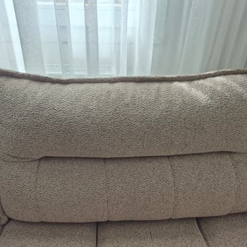 Koltuklarda Hızlı Deformasyon Ve Garanti Kapsamında Çözüm Bekleniyor