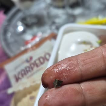 Dondurmanın İçinden Taş Çıktı Çocuklarımızın Sağlığı Tehlikeye Girdi