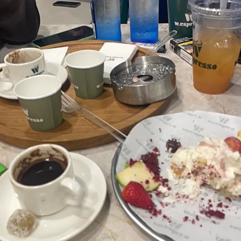 Espressolab Sultangazi'de İlgisiz Personel Ve Sipariş Karışıklığı