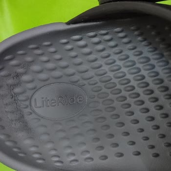 Crocs Terliğim Kısa Sürede Eridi Mağaza Değişim Talebimi Reddetti