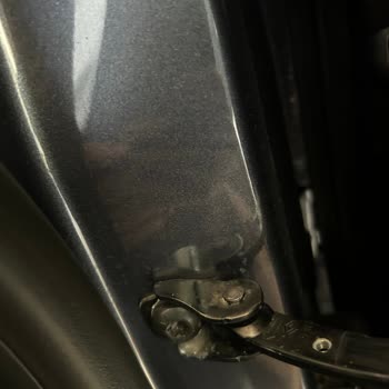 Teslim Aldığım Sıfır Araçta Kozmetik Lekeler Ve Çözüm Eksikliği