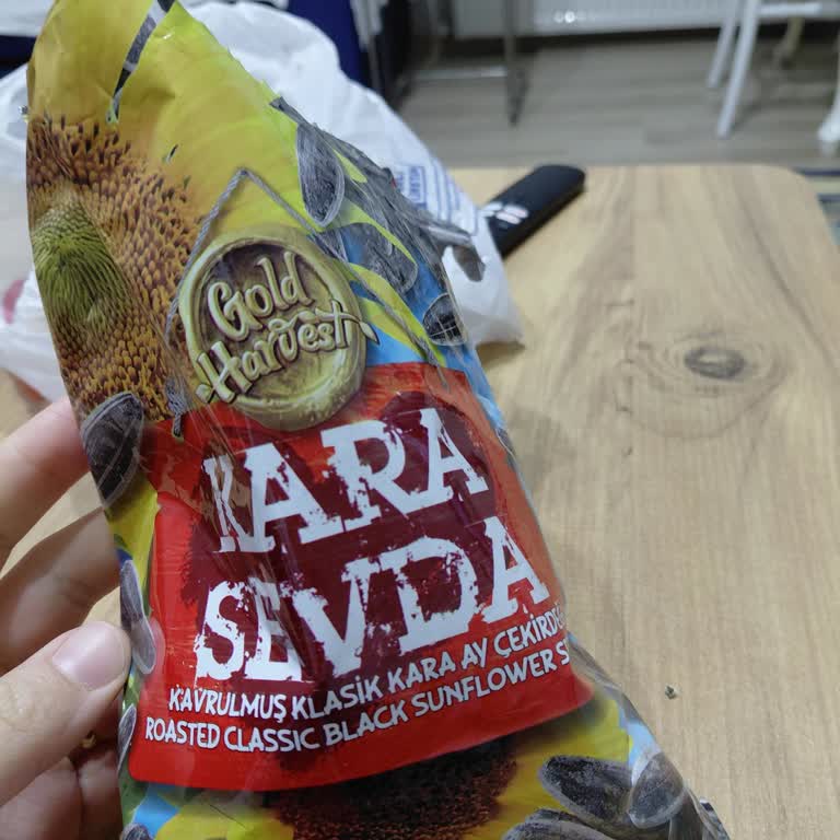 Aldığım Kara Sevda Ay Çekirdeği Bayat Ve Kötü Kokulu Çıktı