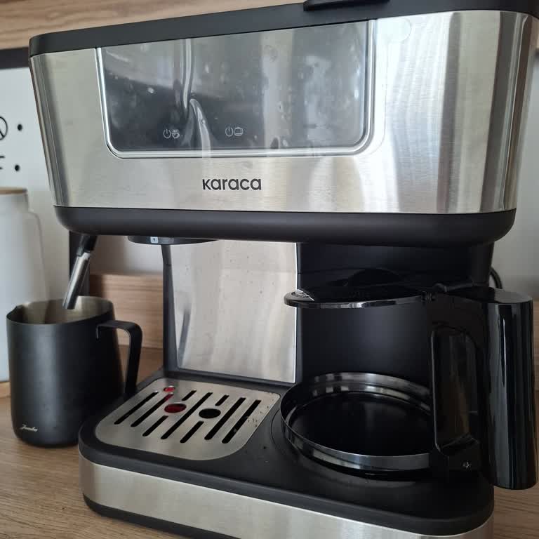 Karaca Coffee Art Makinemin Cam Demlik Yedeği Bir Yıldır Bulunamıyor