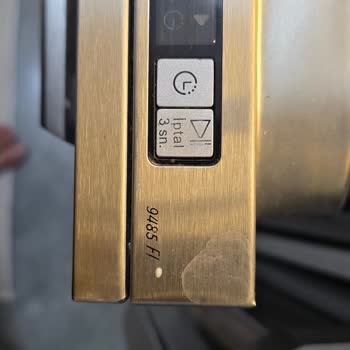 Bulaşık Makinesinde Sepetlerde Paslanma Ve Parça Kopması Sorunu