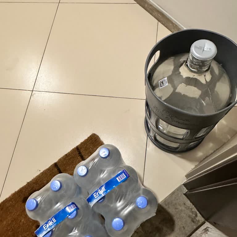 Siparişim Cam Damacana Yerine Pet Şişe Olarak Değiştirildi Ve Destek Alamadım