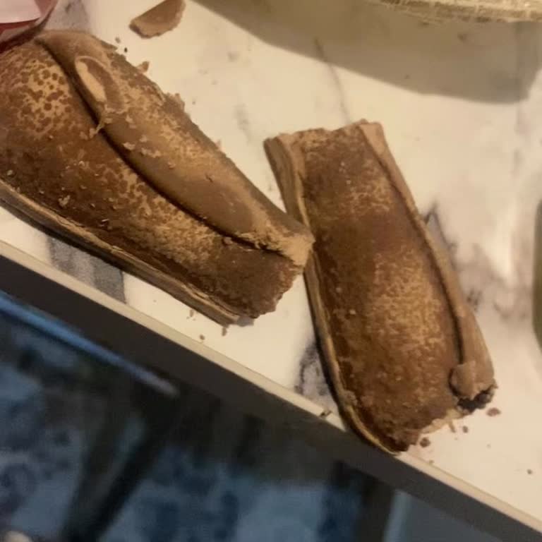 Aldığım Çikolataların Bozuk Çıkması Ve Ülker'den Geri Dönüş Alamamam