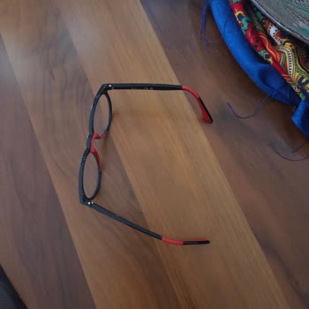 Rayban Çocuk Gözlüğü Sürekli Arızalı Garanti Ve İade Taleplerim Reddedildi