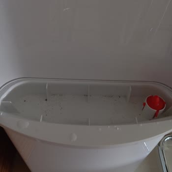 Abant Su Pet Şişelerinde Kum Benzeri Yabancı Maddelerle Karşılaşılması