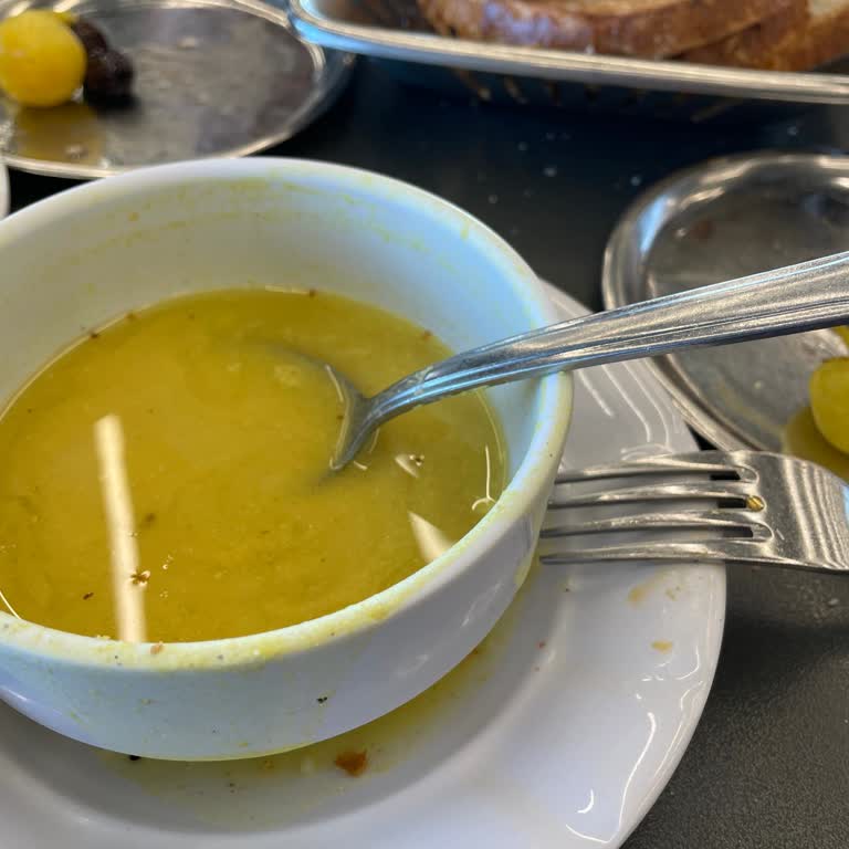 Köfteci Yusuf Ankara Şubesinde Sürekli Ürün Eksikliği Ve İlgisiz Personel