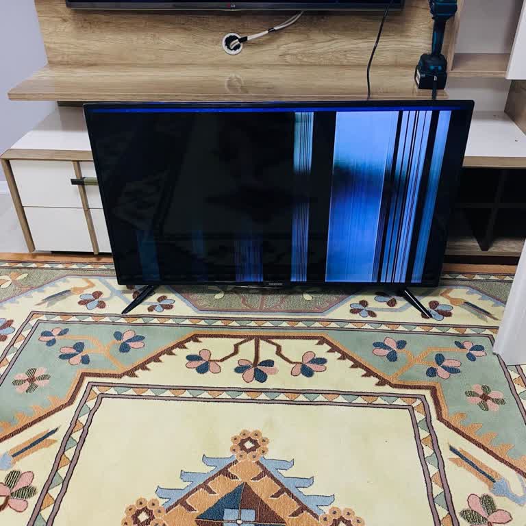 Garanti Kapsamındaki Reeder TV Ekran Arızası İçin Ek Ücret Talep Edildi